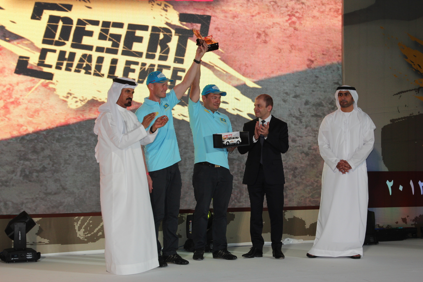 победители Abu Dhabi Desert Challenge 2013 в категории T2